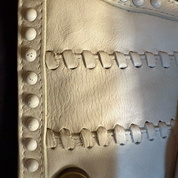 Isabella Fiore Cream Leather Clutch/wristlet with Tassel, Buckle, and studs - Picture 8 of 12